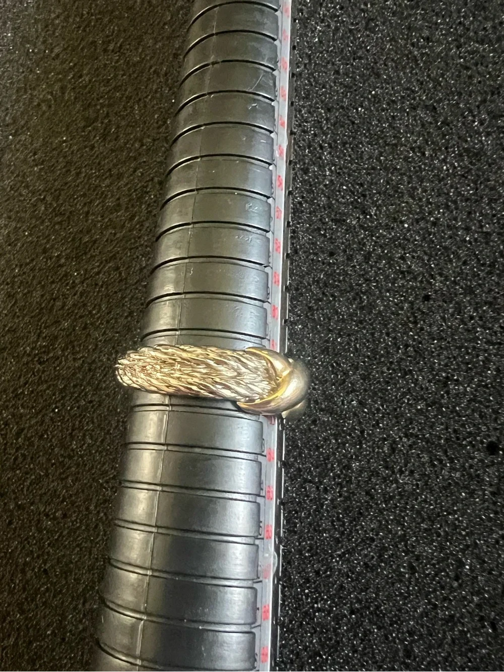 Vintage Costume Crossover Braided Band Ring Size 10